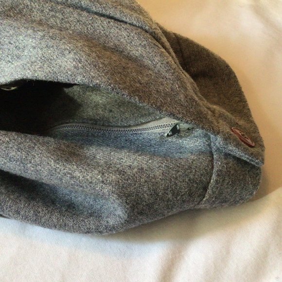 Cross Country Fashions - Gray Wool Mix Slacks - Picture 5 of 9